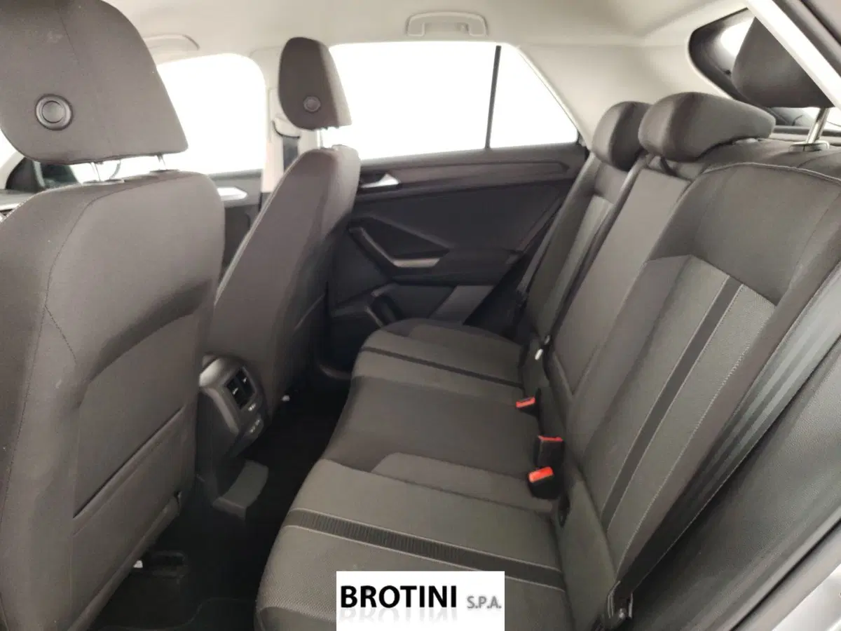 Volkswagen T-Roc usata a Massa-Carrara (10)
