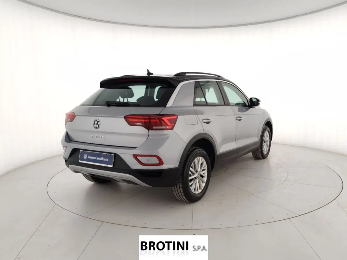 Volkswagen T-Roc usata a Massa-Carrara (3)