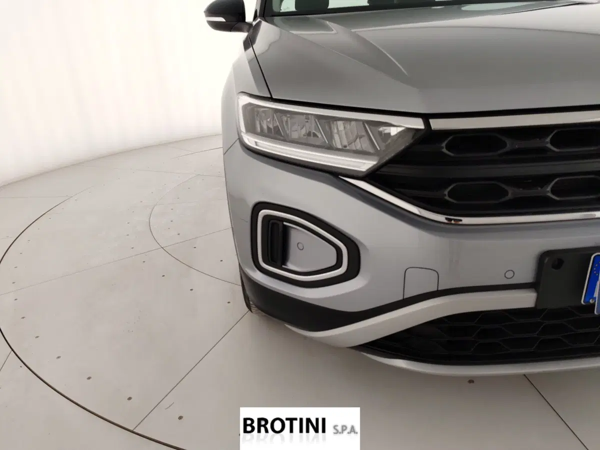 Volkswagen T-Roc usata a Massa-Carrara (5)