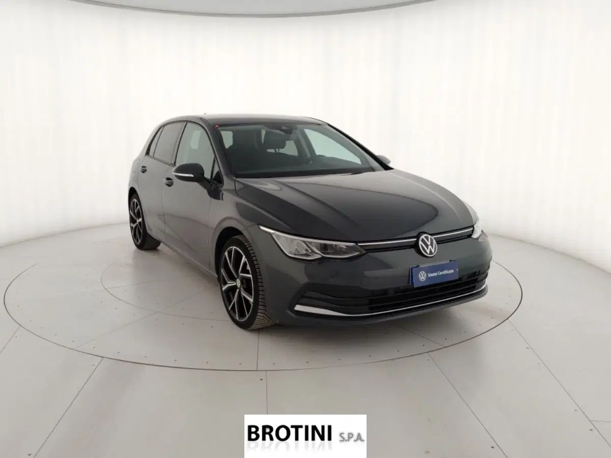 Volkswagen Golf usata a Massa-Carrara (4)