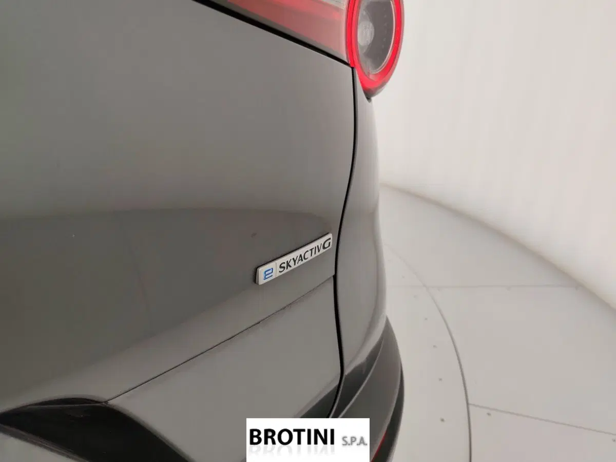 Mazda CX-30 usata a Massa-Carrara (15)