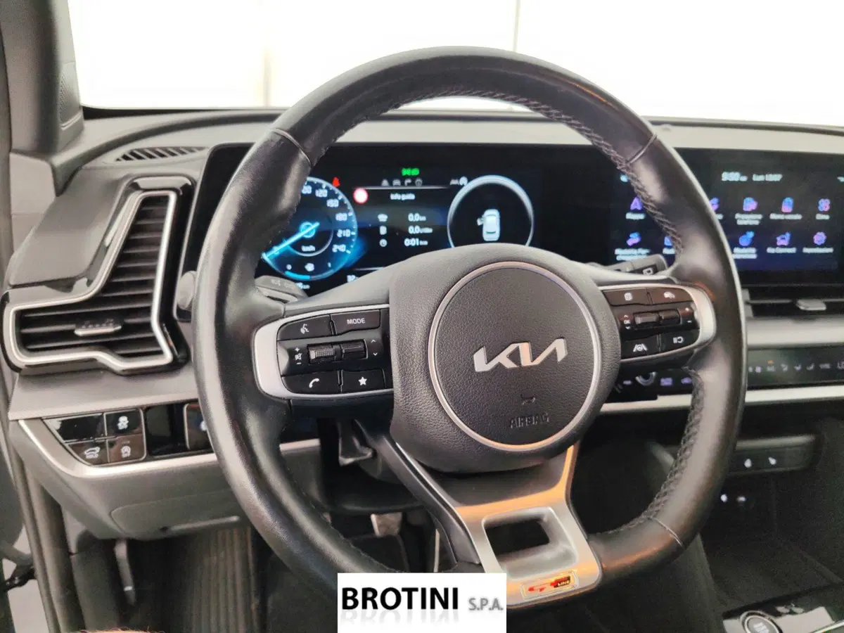 Kia Sportage usata a Massa-Carrara (16)