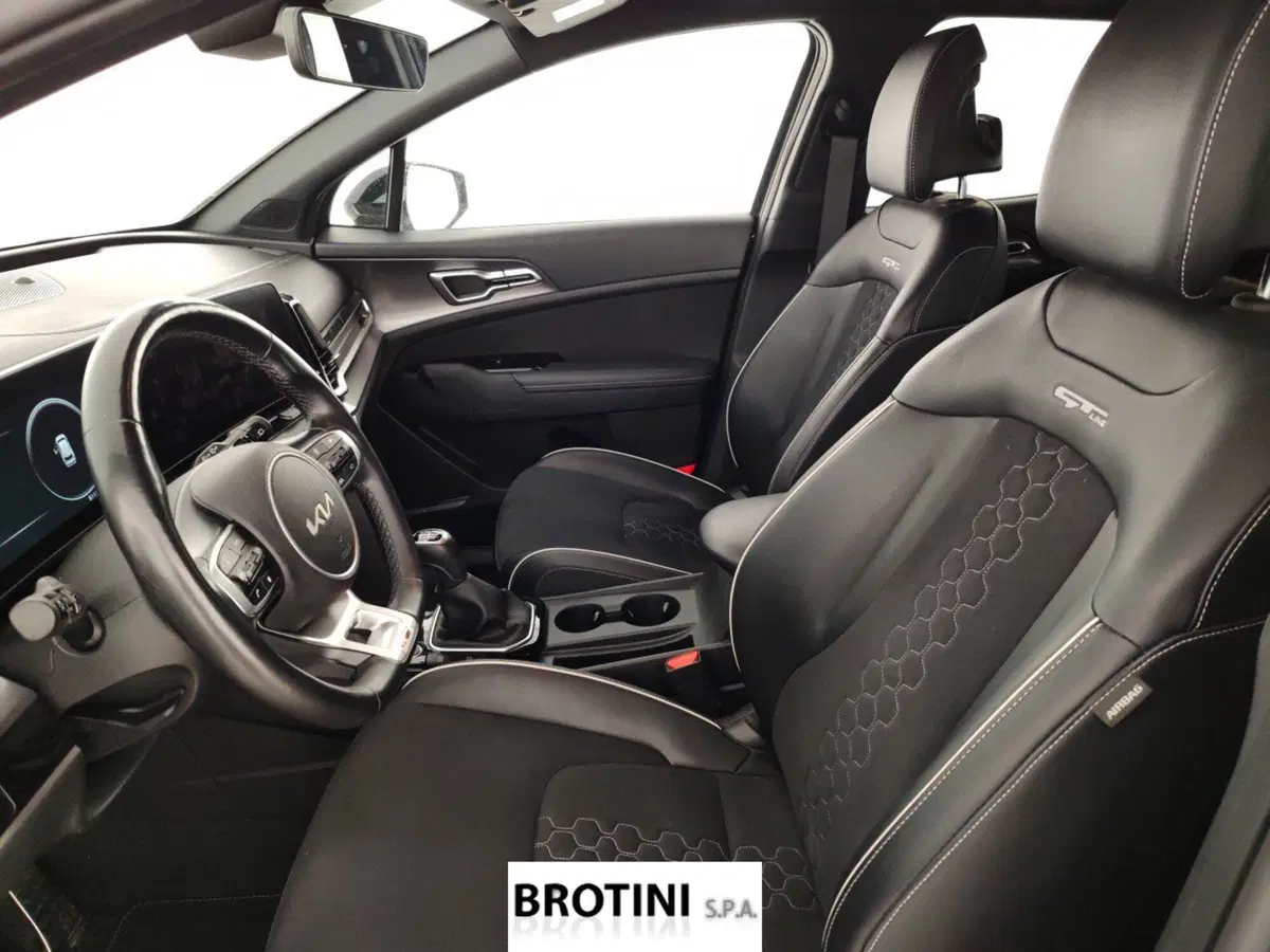 Kia Sportage usata a Massa-Carrara (7)