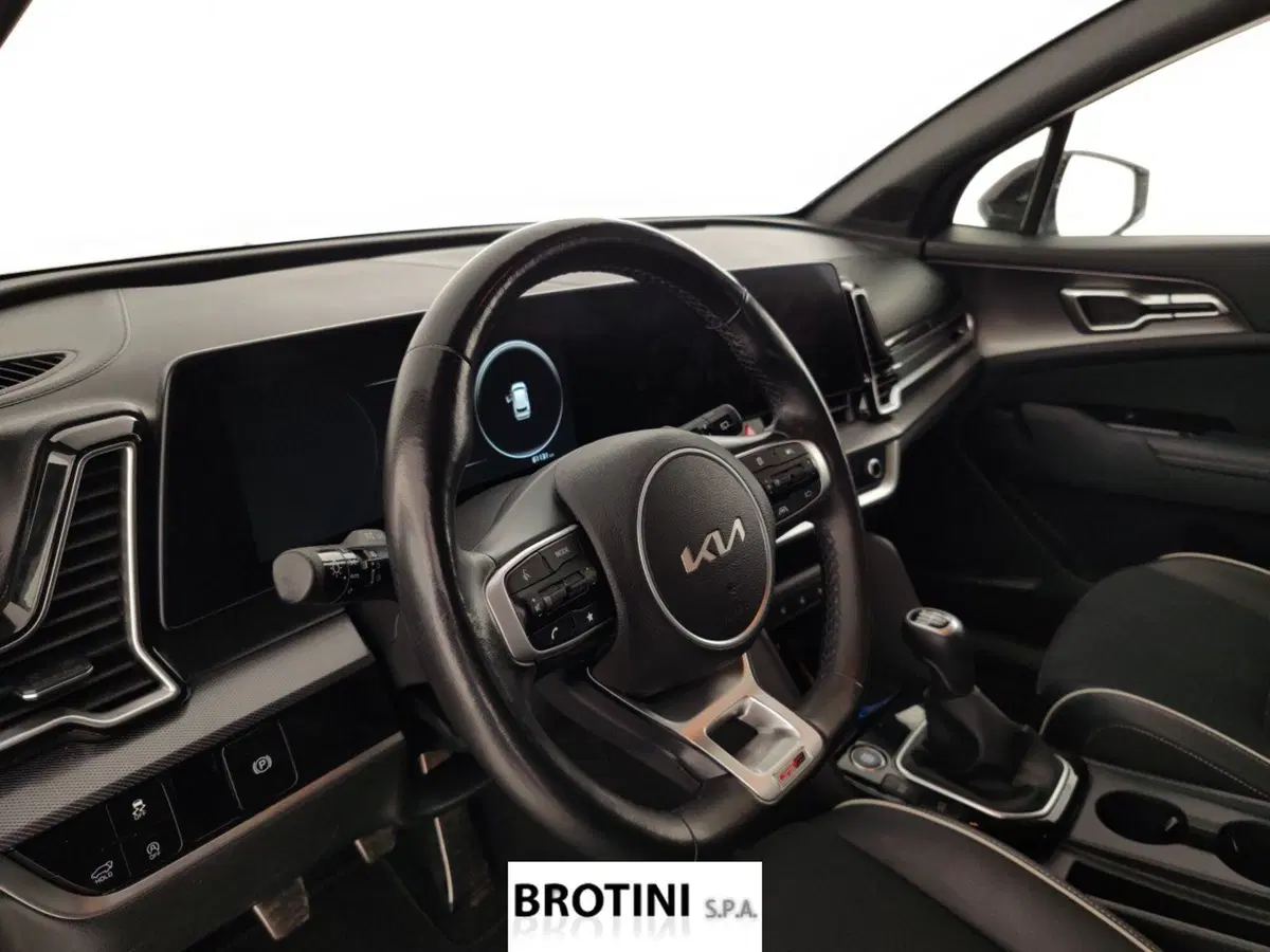 Kia Sportage usata a Massa-Carrara (8)