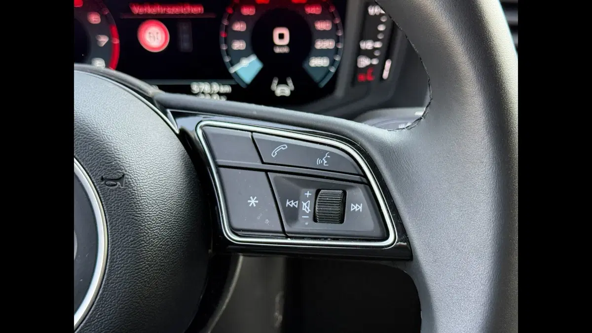 Audi A1 allstreet usata a Palermo (16)