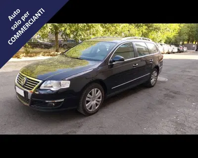 Volkswagen Passat Variant 2.0 16V TDI 4mot. Highline del 2007 usata a Cesena