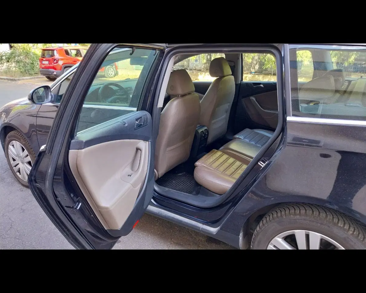 Volkswagen Passat Variant usata a Forlì-Cesena (15)