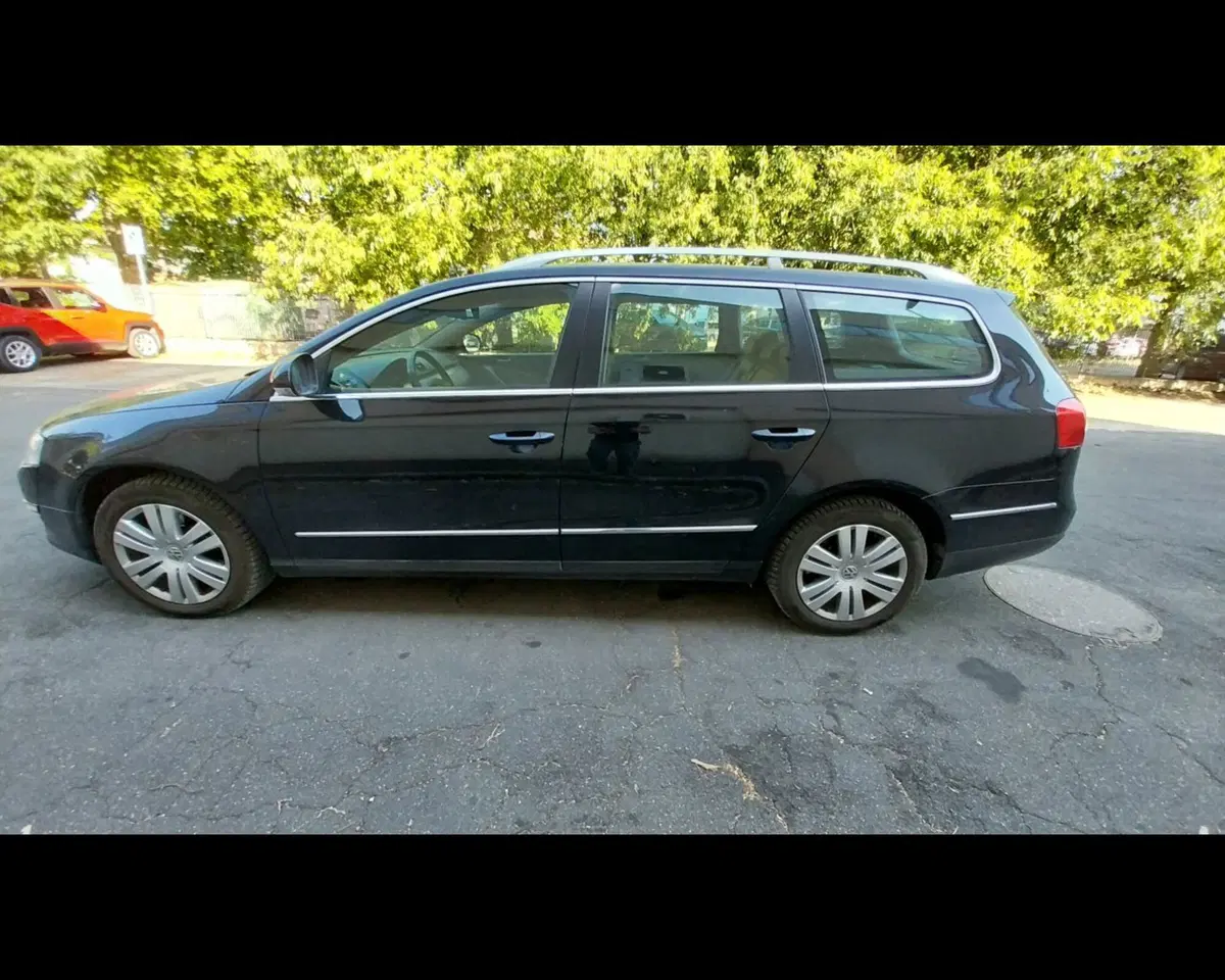 Volkswagen Passat Variant usata a Forlì-Cesena (7)