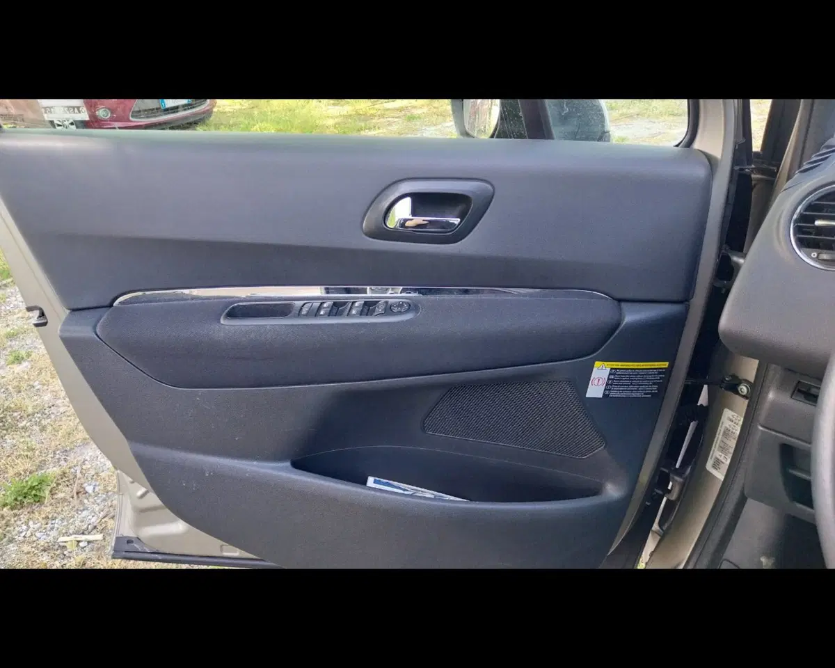 Peugeot 3008 usata a Forlì-Cesena (13)