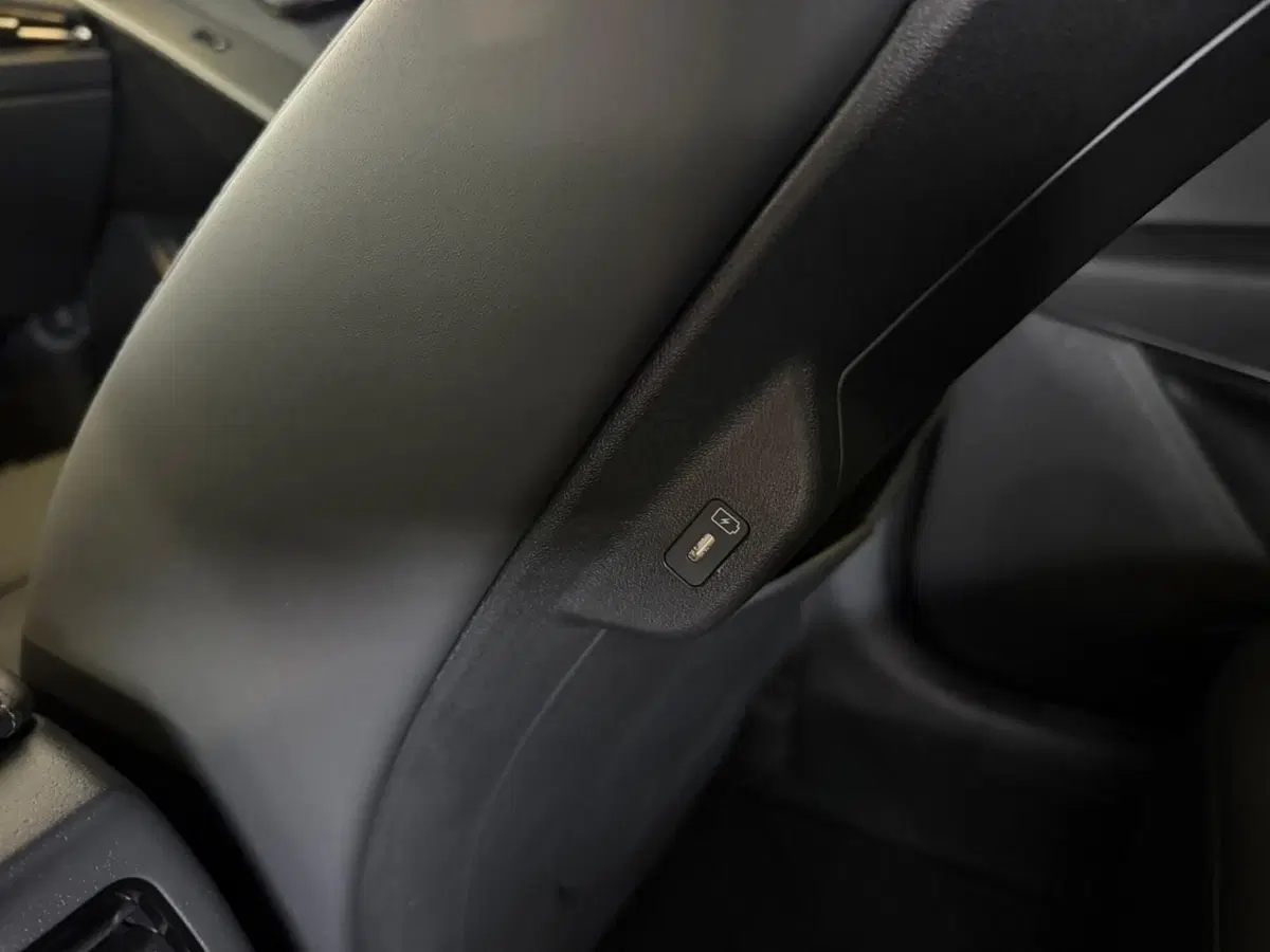 Kia Niro nuova a Monza e Brianza (15)