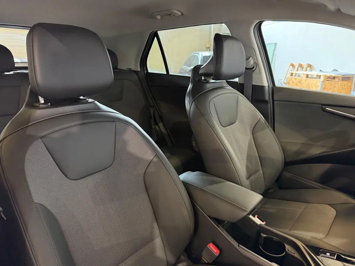 Kia Niro nuova a Monza e Brianza (17)