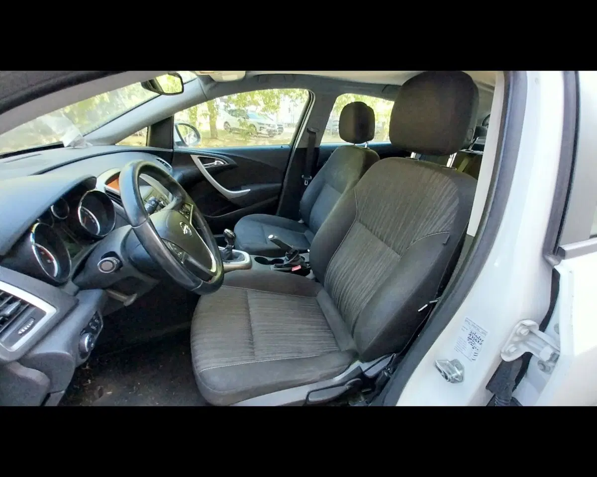 Opel Astra usata a Ravenna (17)