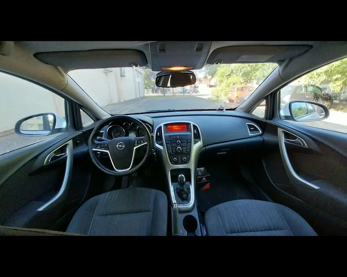 Opel Astra usata a Ravenna (7)