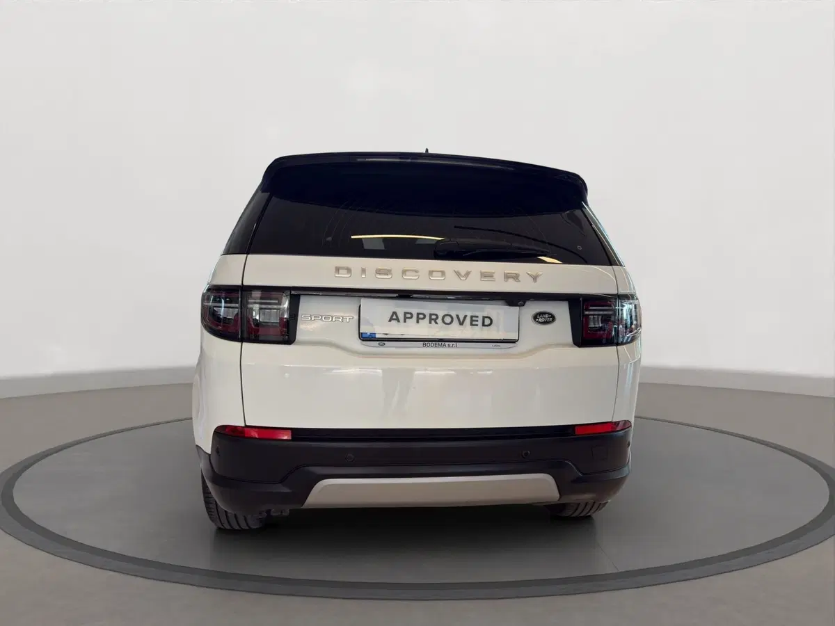 Land Rover Discovery Sport usata a Latina (7)