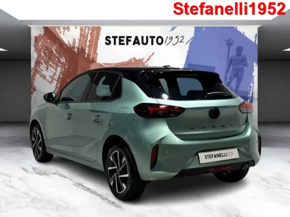 Opel Corsa nuova a Bologna (5)