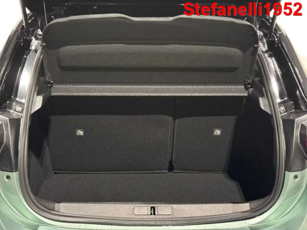 Opel Corsa nuova a Bologna (7)