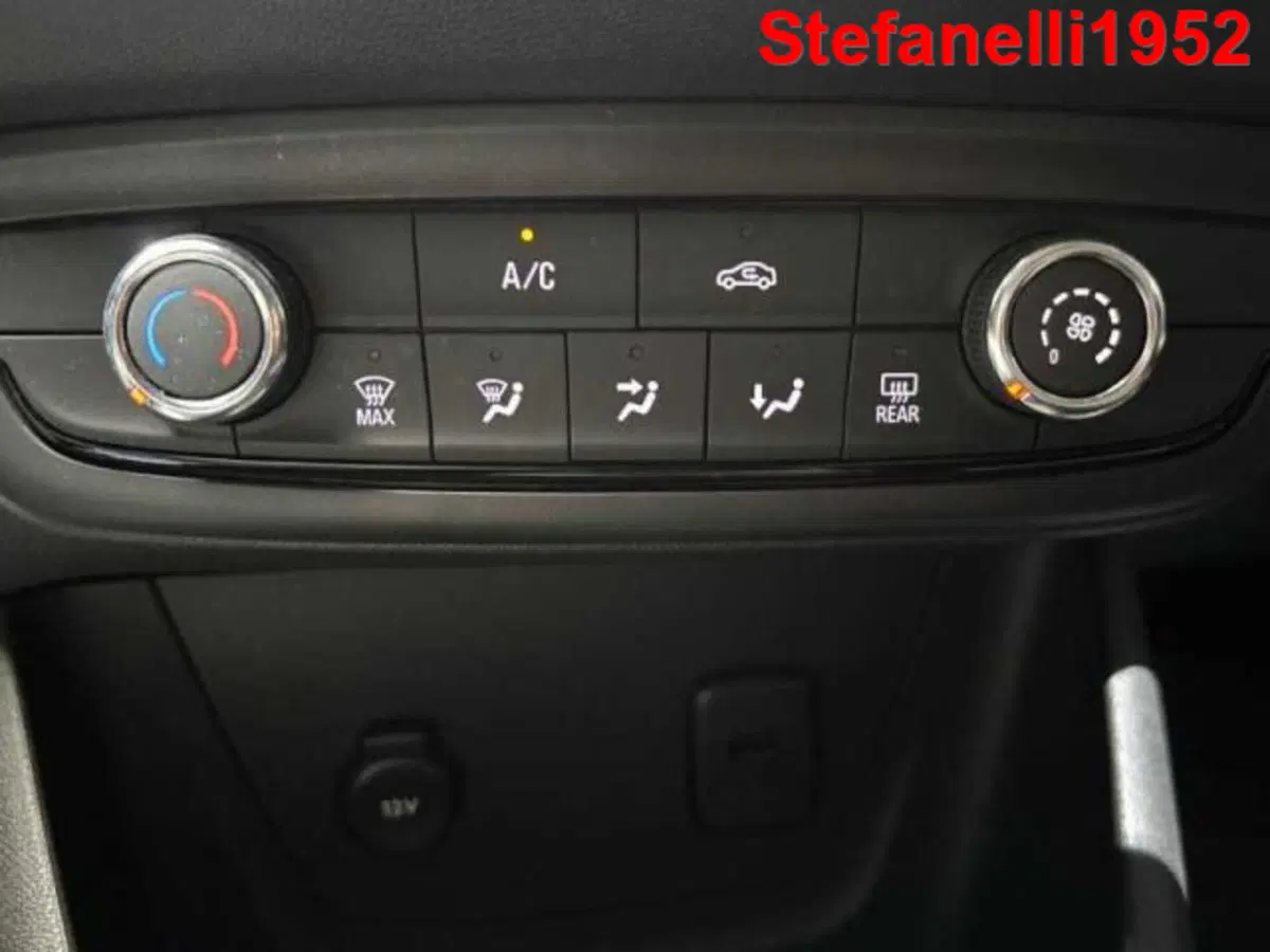 Opel Crossland usata a Bologna (17)