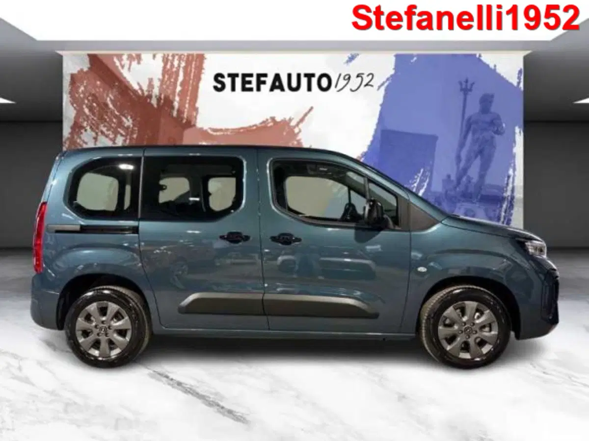 Opel Combo Life nuova a Bologna (2)