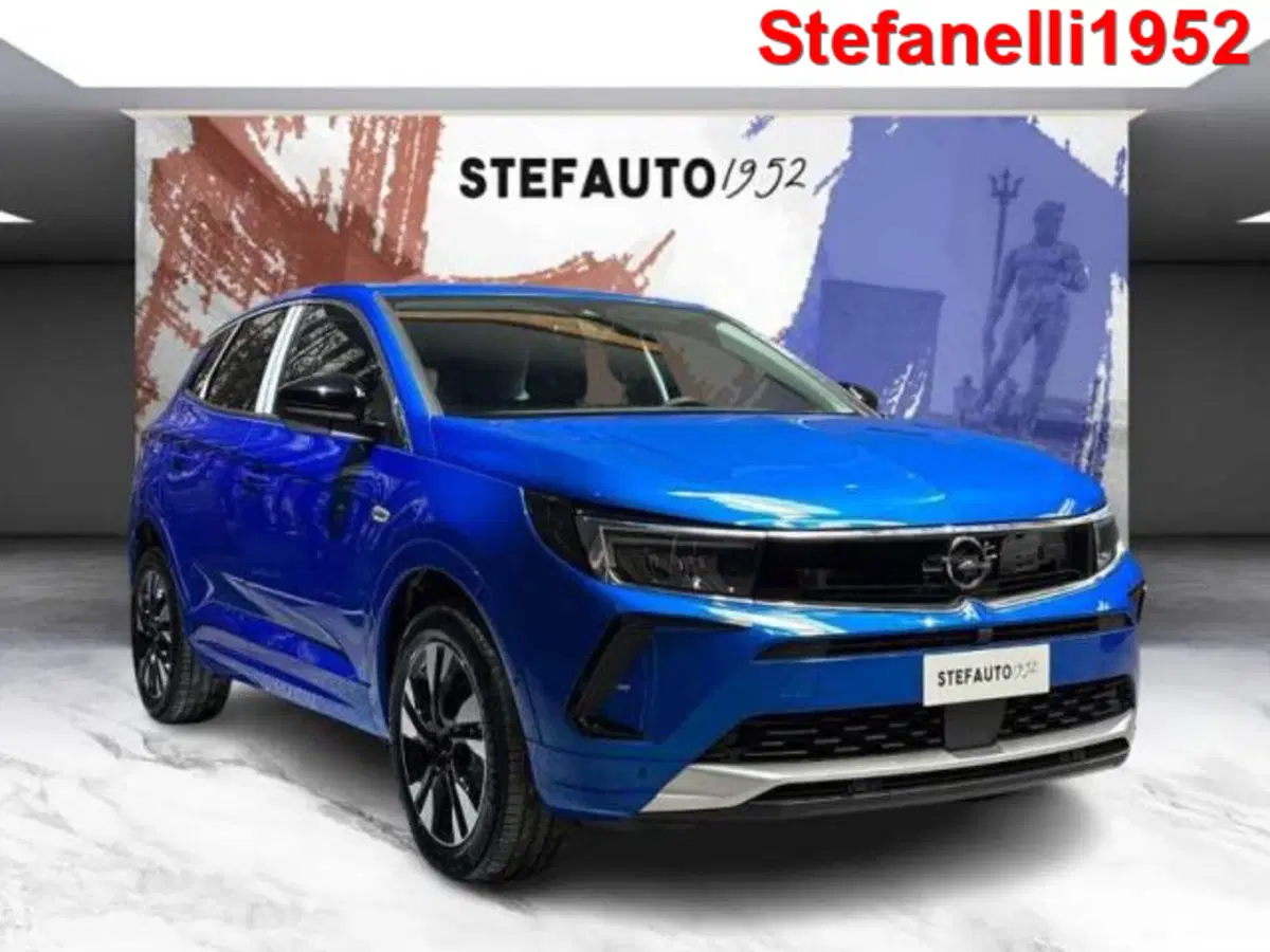 Opel Grandland nuova a Bologna