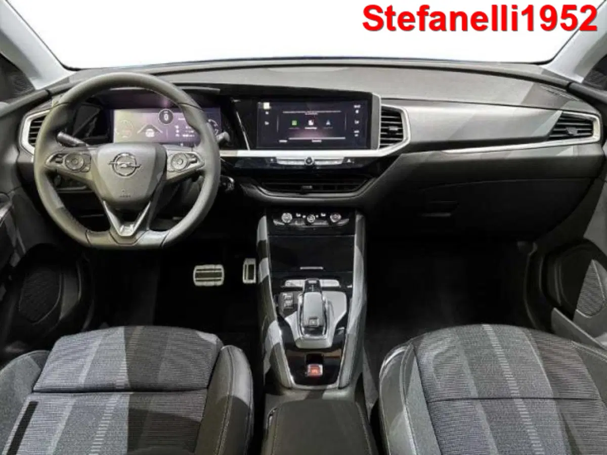 Opel Grandland nuova a Bologna (14)