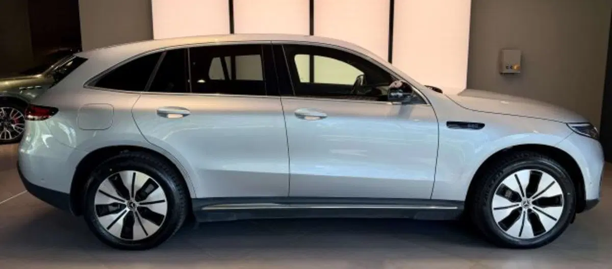 Mercedes-Benz EQC usata a Torino (5)