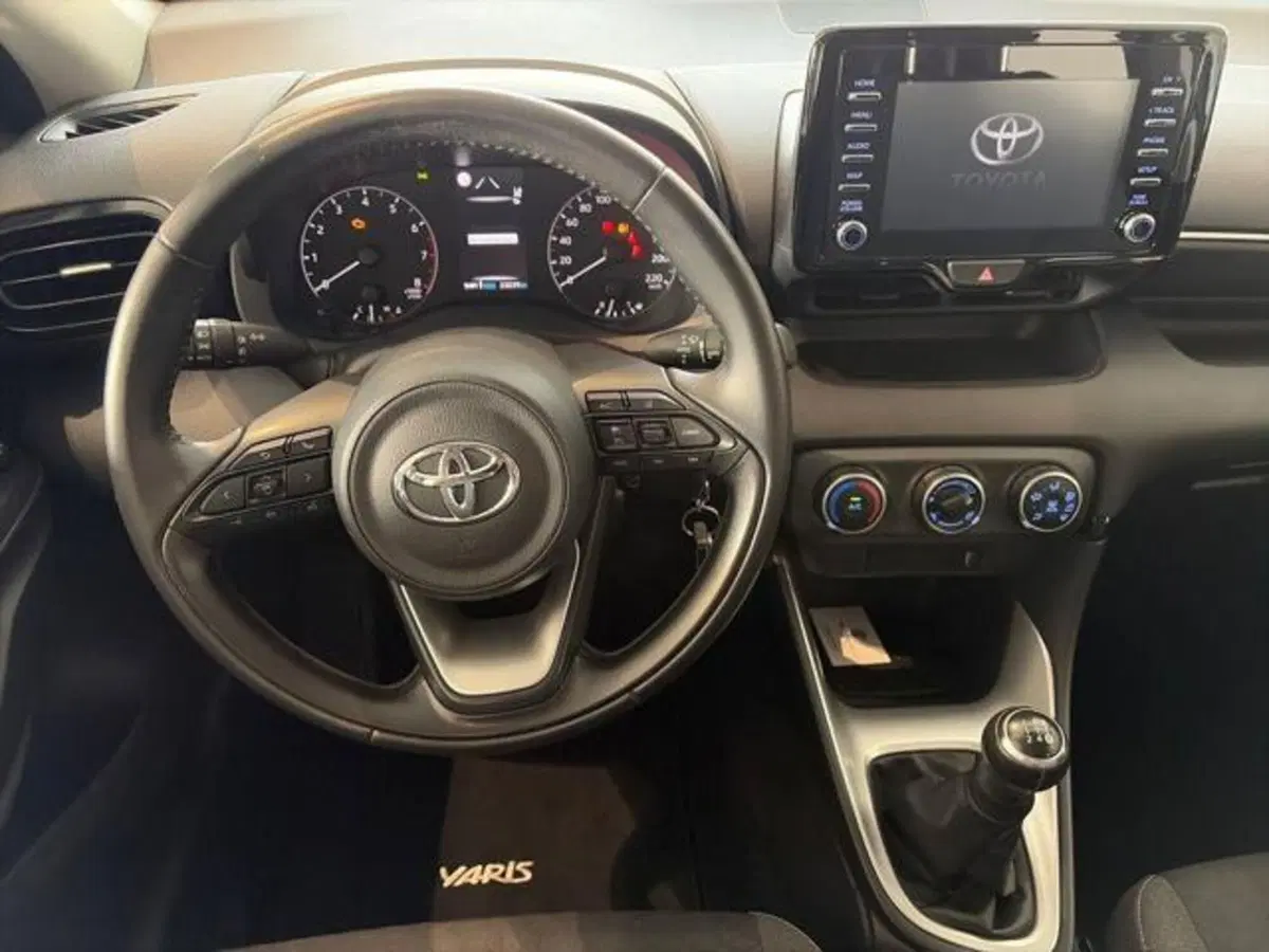 Toyota Yaris usata a Sassari (8)