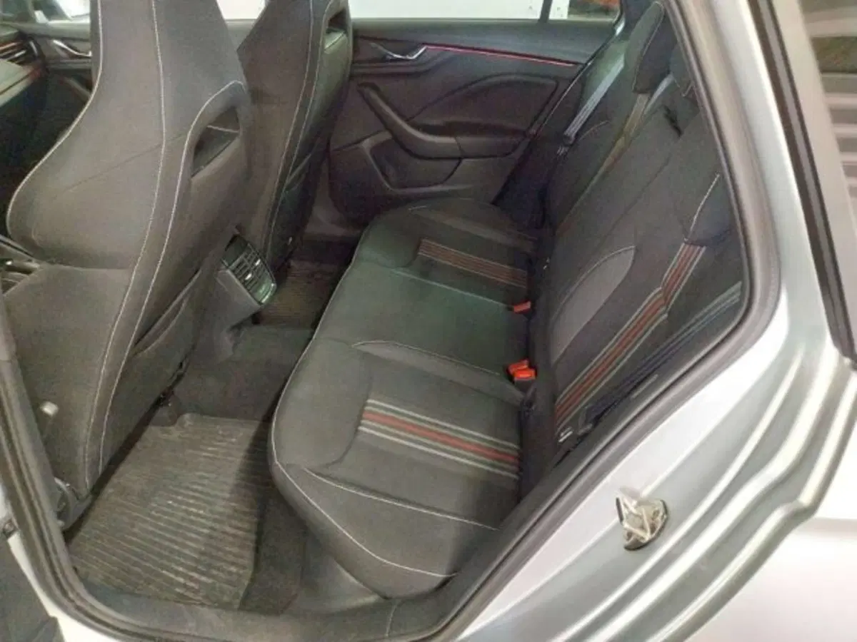 Skoda Kamiq usata a Firenze (8)