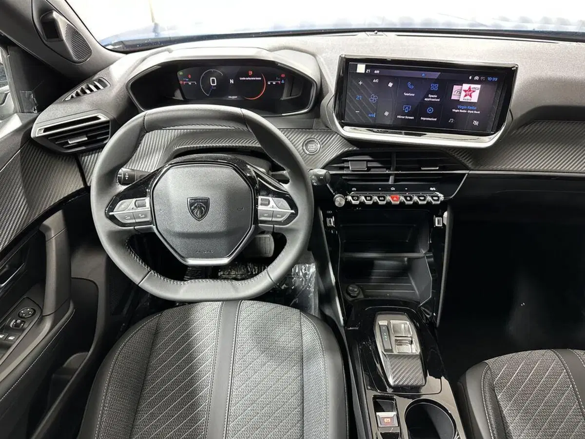 Peugeot 2008 nuova a Sondrio (13)