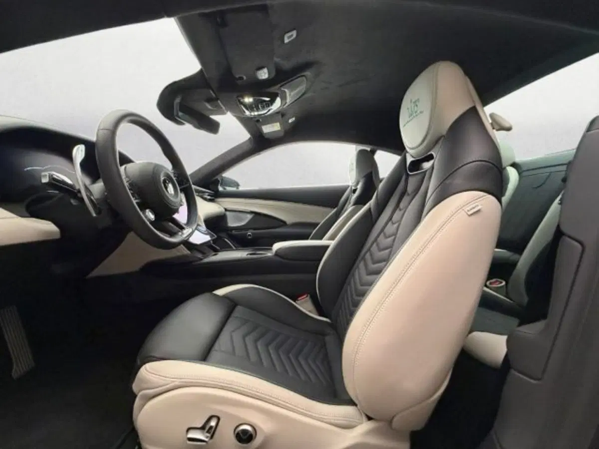Maserati Granturismo nuova a Udine (8)