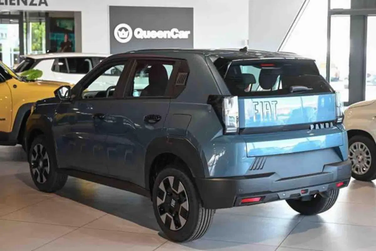Fiat Grande Panda nuova a Torino (4)