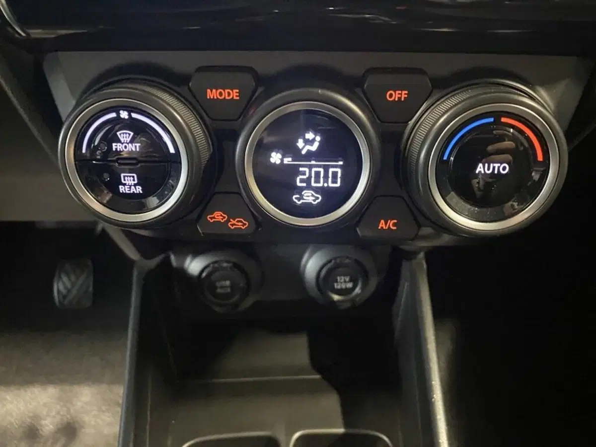 Suzuki Swift usata a Torino (11)