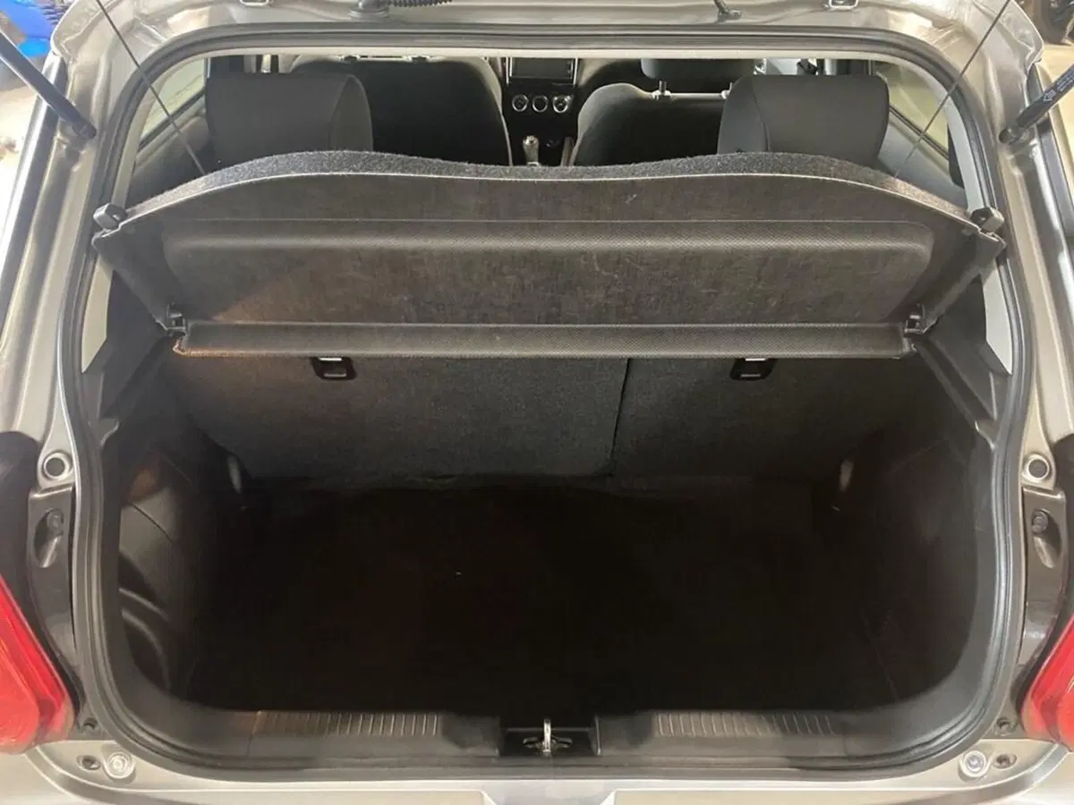 Suzuki Swift usata a Torino (9)
