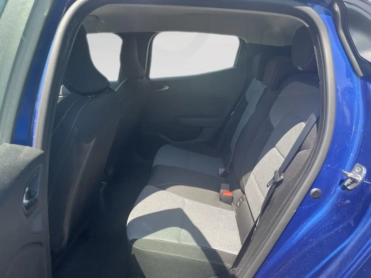 Renault Clio usata a Torino (8)
