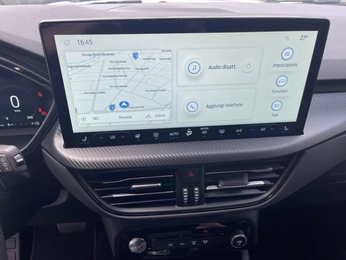 Ford Kuga nuova a Torino (10)
