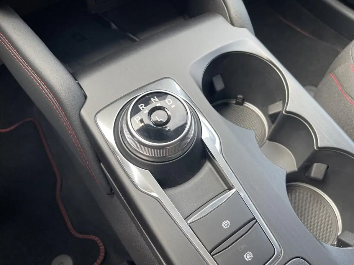 Ford Kuga nuova a Torino (11)