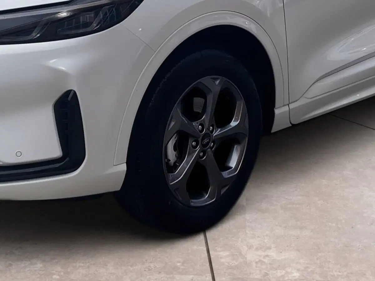 Ford Kuga nuova a Torino (15)