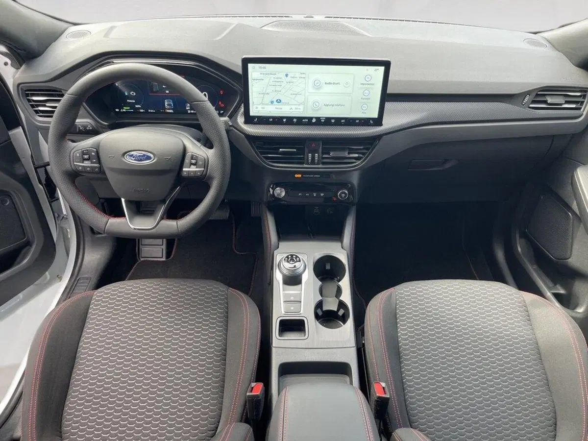 Ford Kuga nuova a Torino (6)