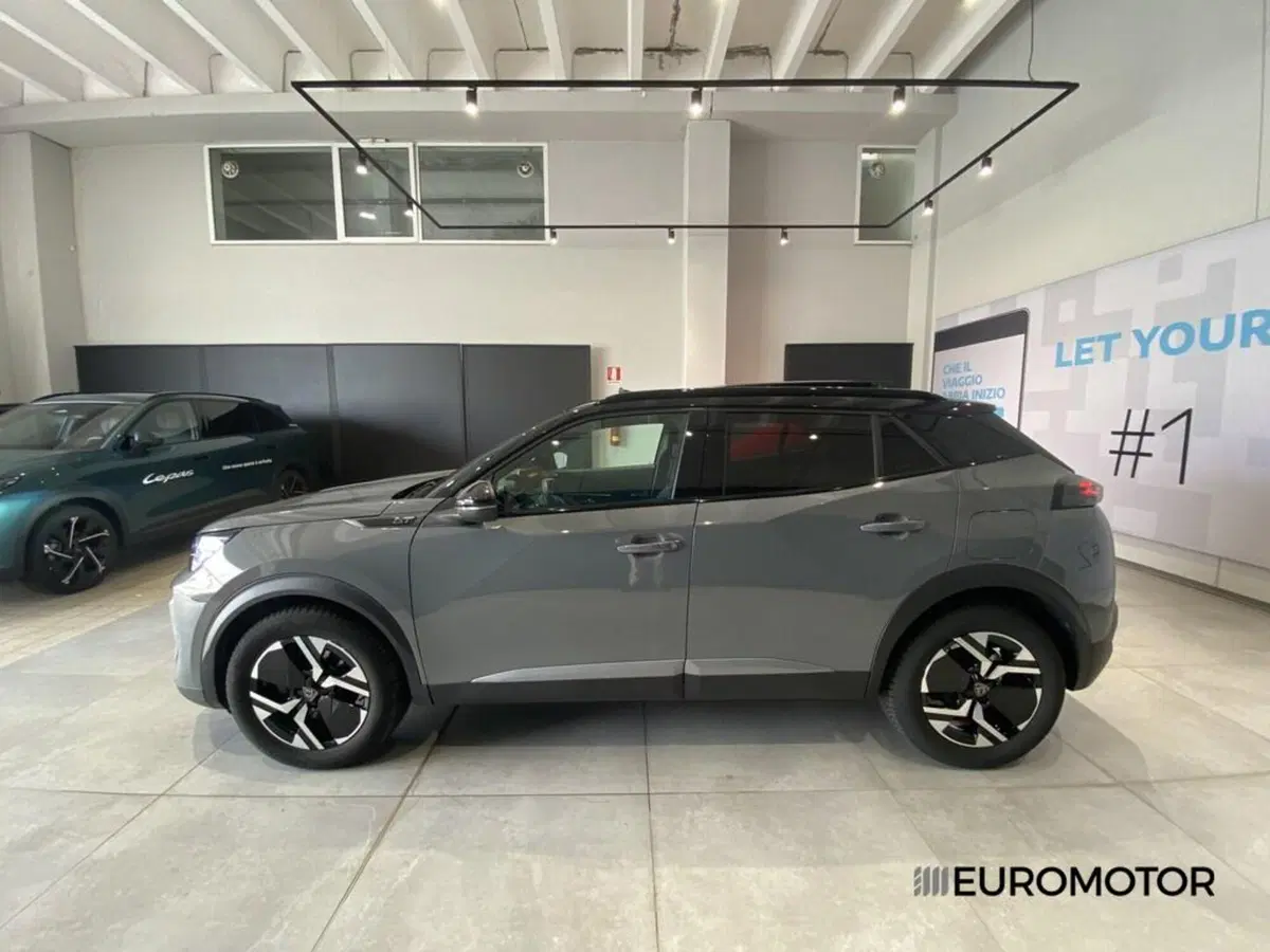 Peugeot 2008 usata a Bari (11)