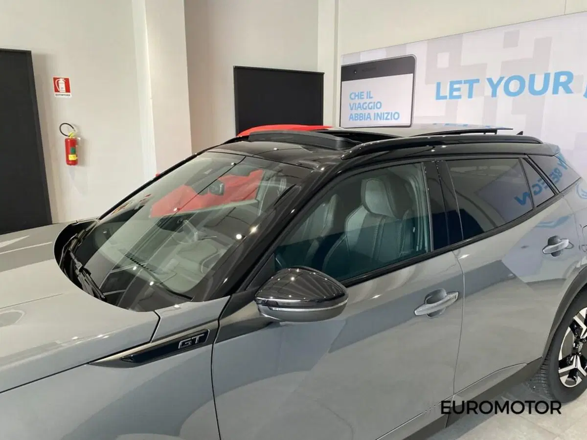 Peugeot 2008 usata a Bari (12)