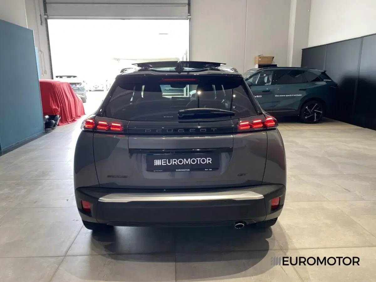 Peugeot 2008 usata a Bari (8)