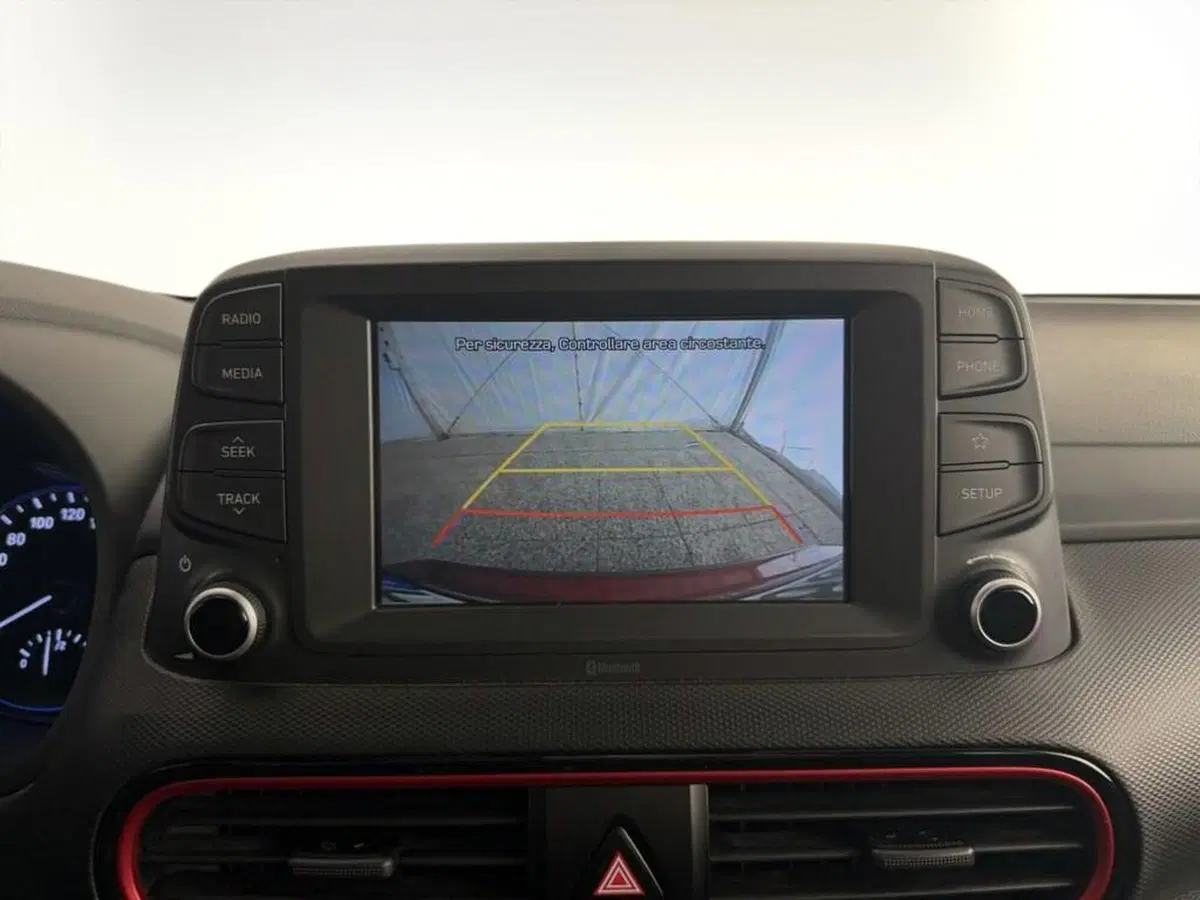Hyundai Kona usata a Monza e Brianza (11)