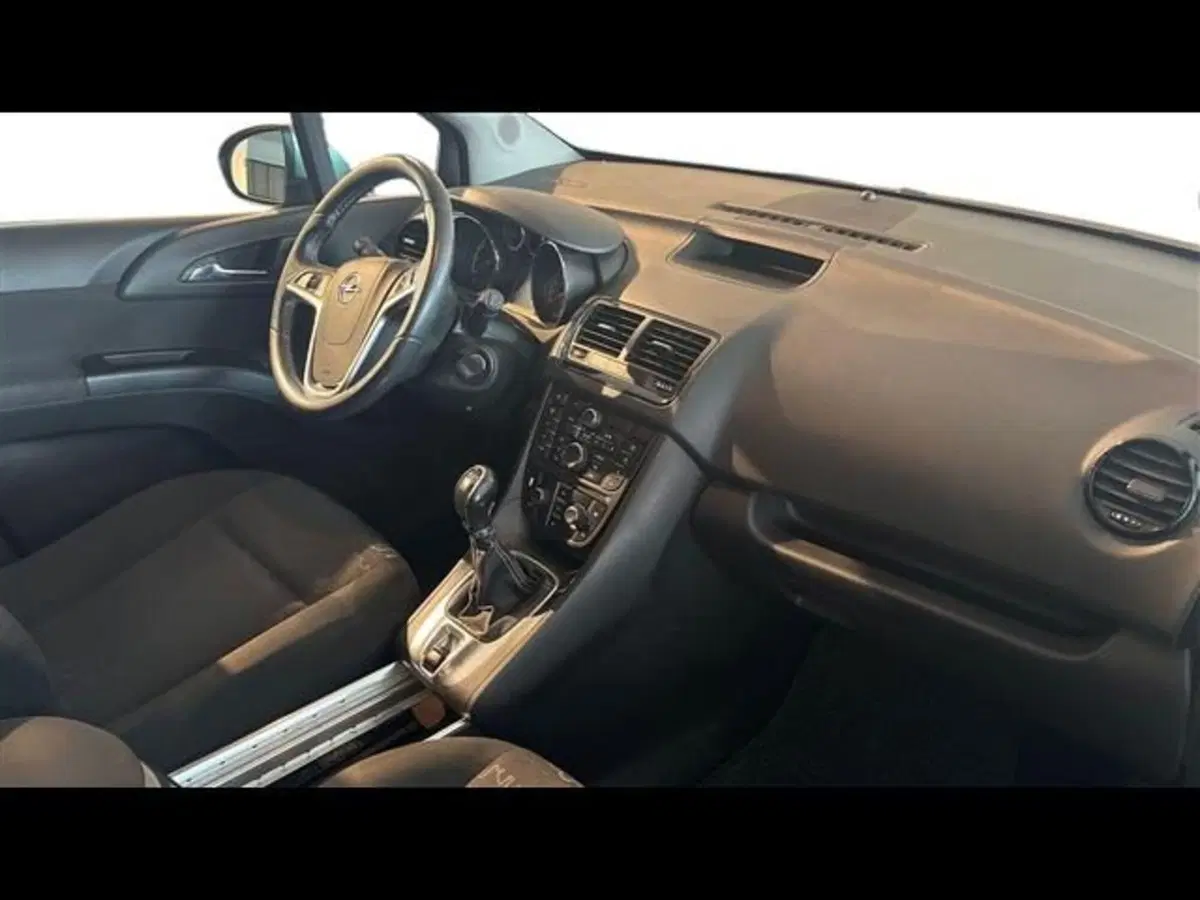 Opel Meriva usata a Firenze (10)