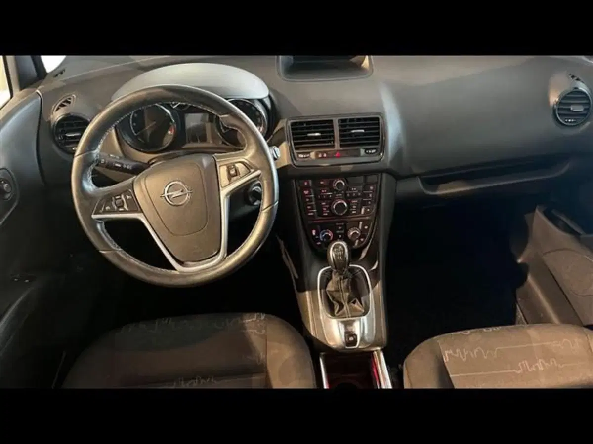 Opel Meriva usata a Firenze (7)