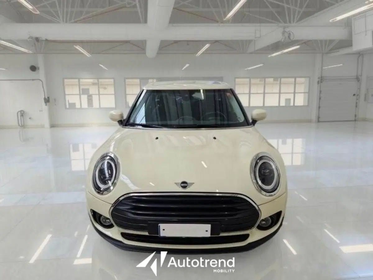 MINI Mini Clubman usata a Lecce (3)