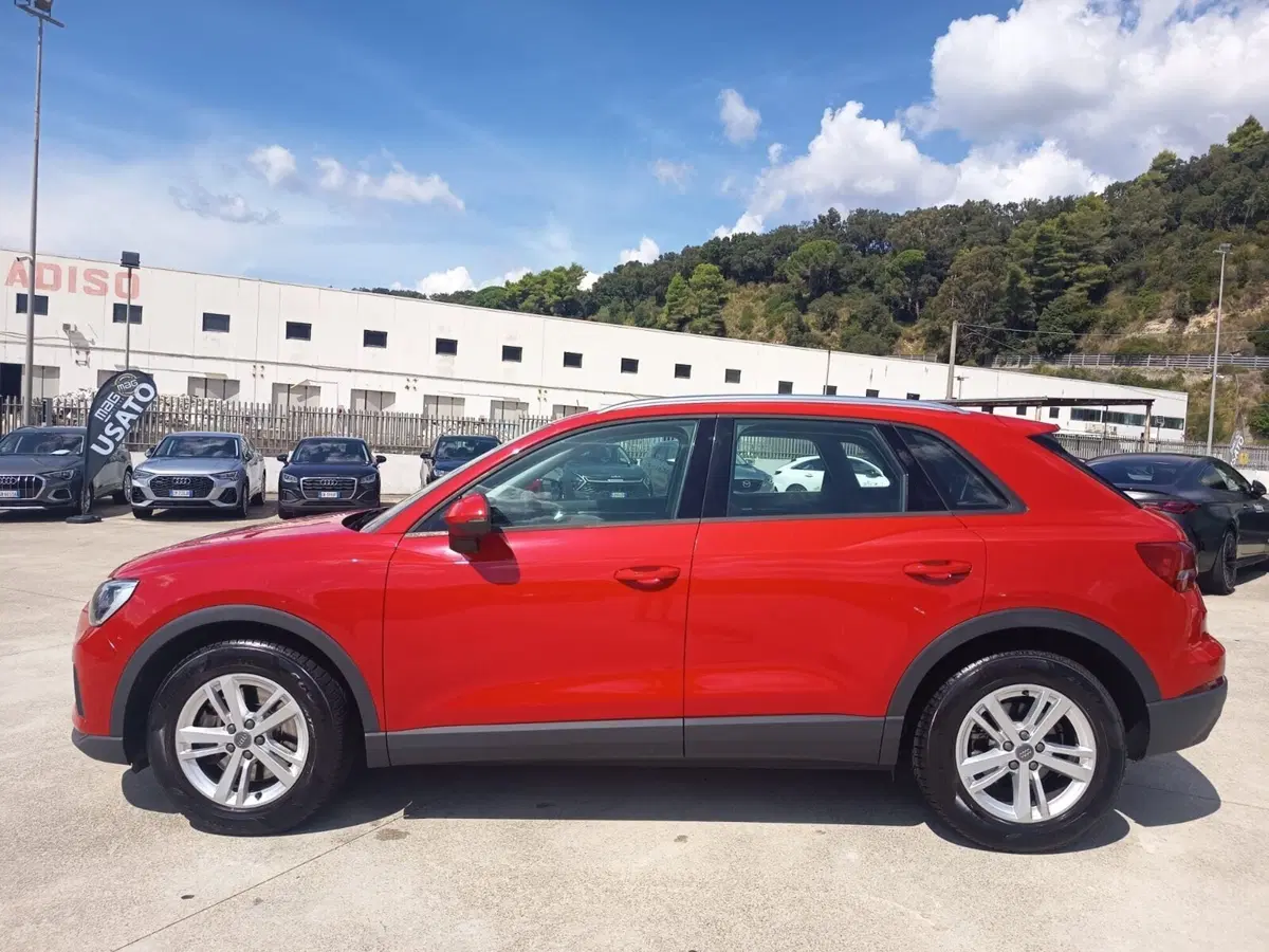 Audi Q3 usata a Cosenza (7)