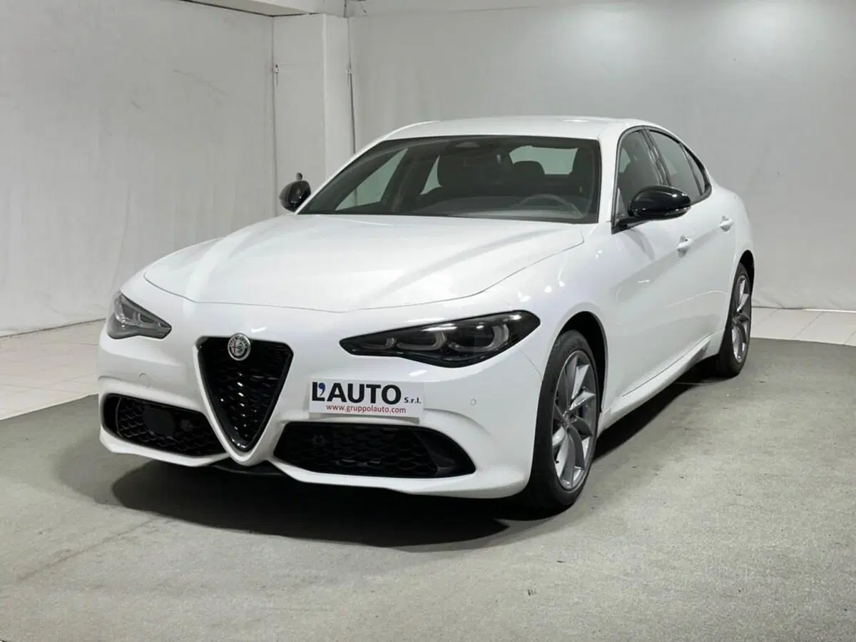 Alfa Romeo Giulia nuova a Sondrio
