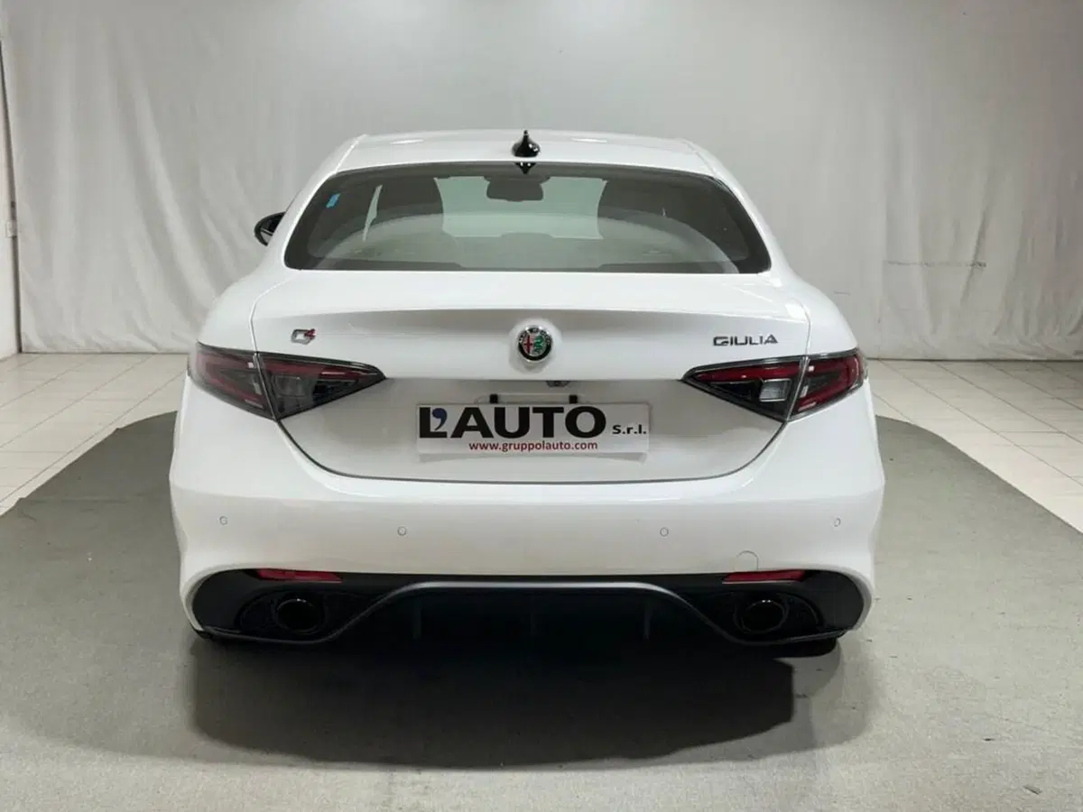 Alfa Romeo Giulia nuova a Sondrio (4)
