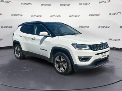 Jeep Compass 1.4 MultiAir 170 CV aut. 4WD Limited del 2019 usata a Verona