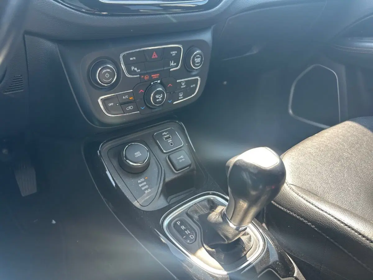 Jeep Compass usata a Verona (9)