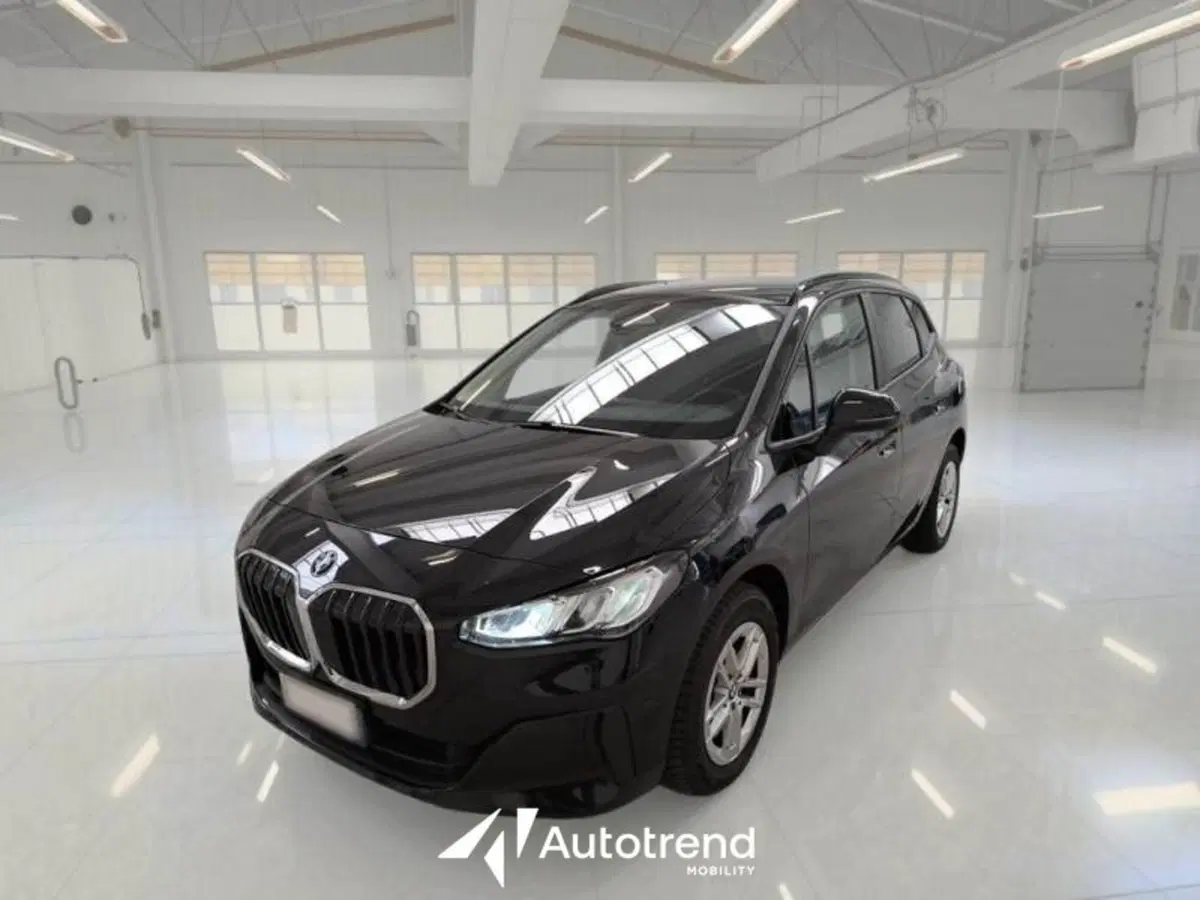 BMW Serie 2 Active Tourer usata a Bari